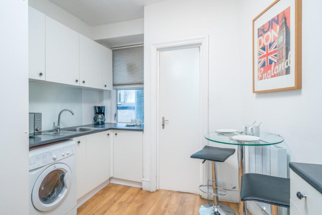 Soho & Covent Garden Apartment, Sleeps 3 London Kültér fotó